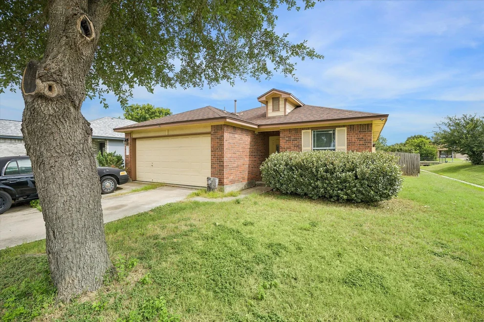 Unit for sale at 119 Brooke ST, Hutto, TX 78634