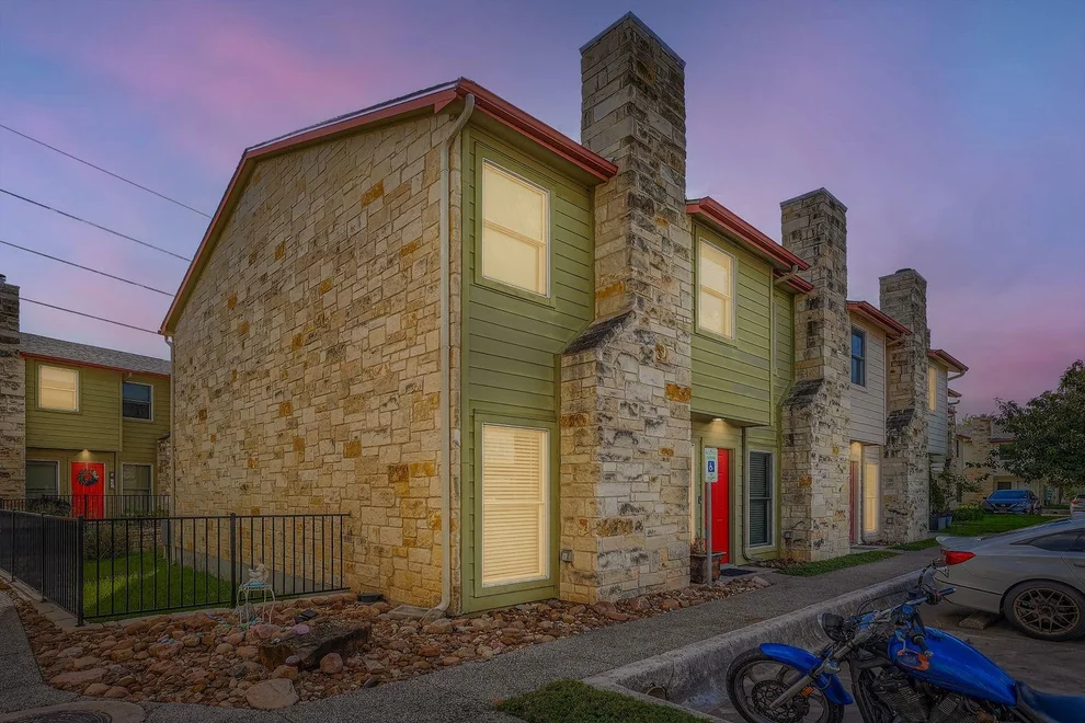 Unit for sale at 6900 E Riverside DR, Austin, TX 78741