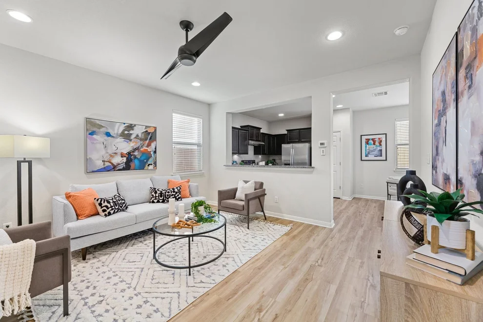 Unit for sale at 5917 Red Bud Ridge LN, Austin, TX 78744