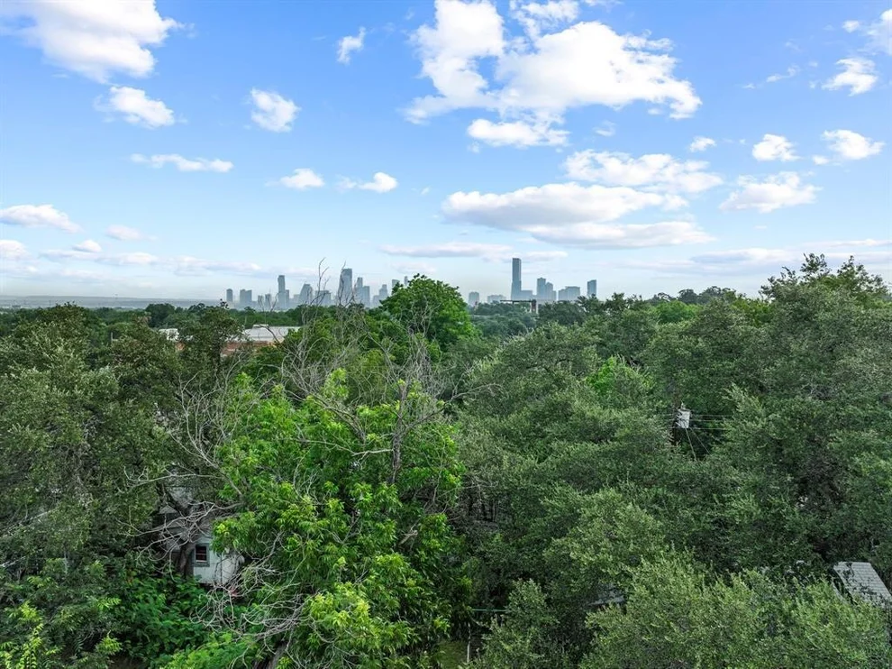 Unit for sale at 120 El Paso ST, Austin, TX 78704