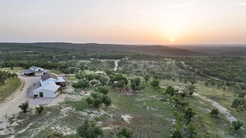 Unit for sale at 830 Ulrich RD, Johnson City, TX 78636