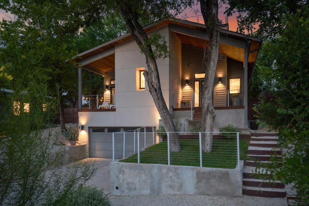 Unit for sale at 1303 Deloney ST, Austin, TX 78721