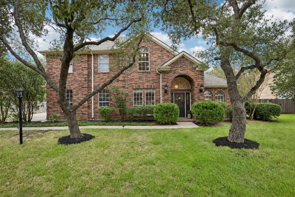 Unit for sale at 3915 Idalia DR, Austin, TX 78749