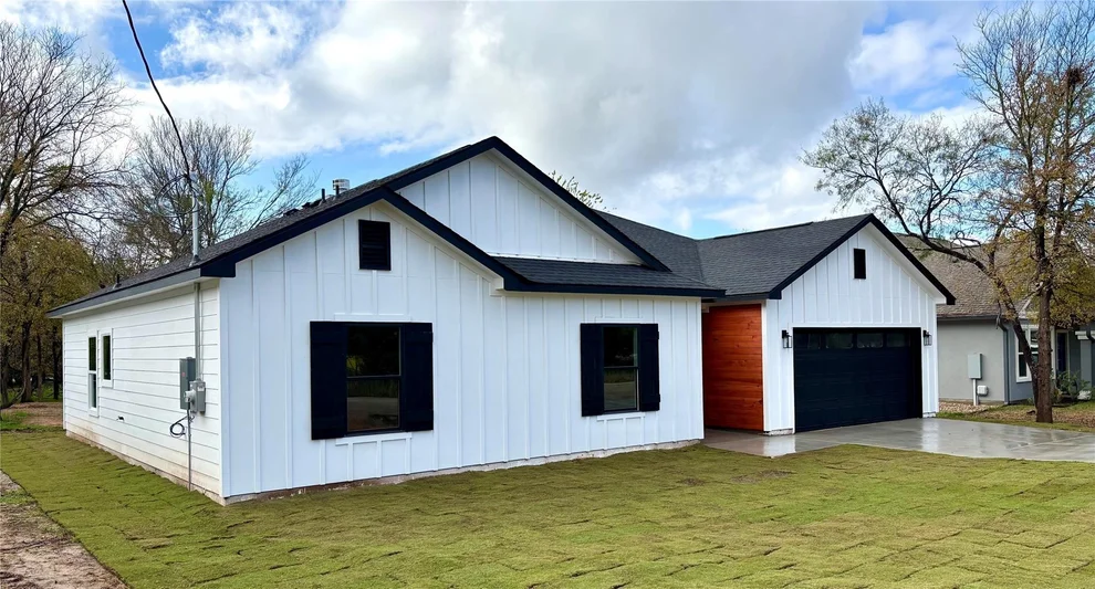 Unit for sale at 147 Mokulua LN, Bastrop, TX 78602