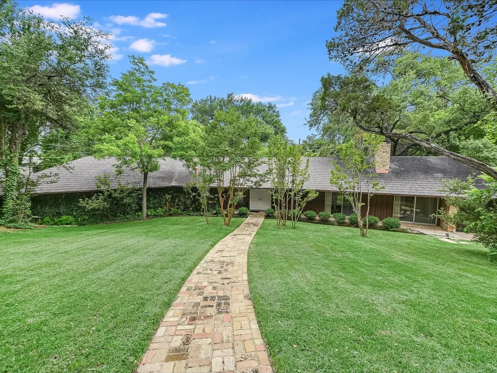 Unit for sale at 3410 Greenway ST, Austin, TX 78705