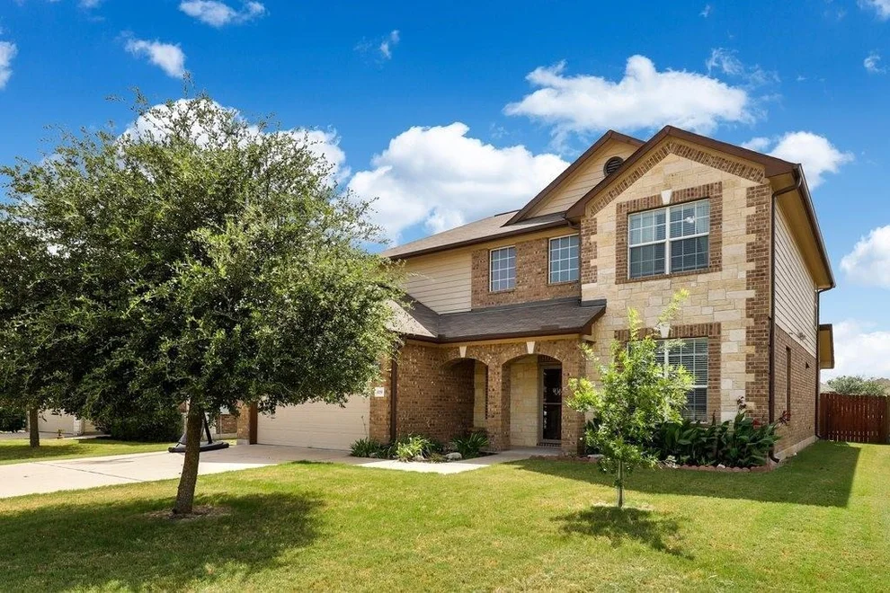 Unit for sale at 119 Colthorpe LN, Hutto, TX 78634