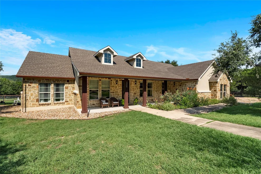 Unit for sale at 23224 Nameless RD, Leander, TX 78641
