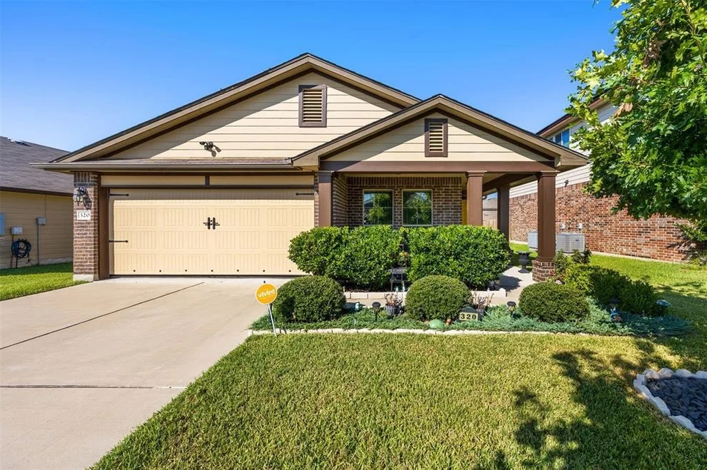 Unit for sale at 320 Ammonite LN, Jarrell, TX 76537