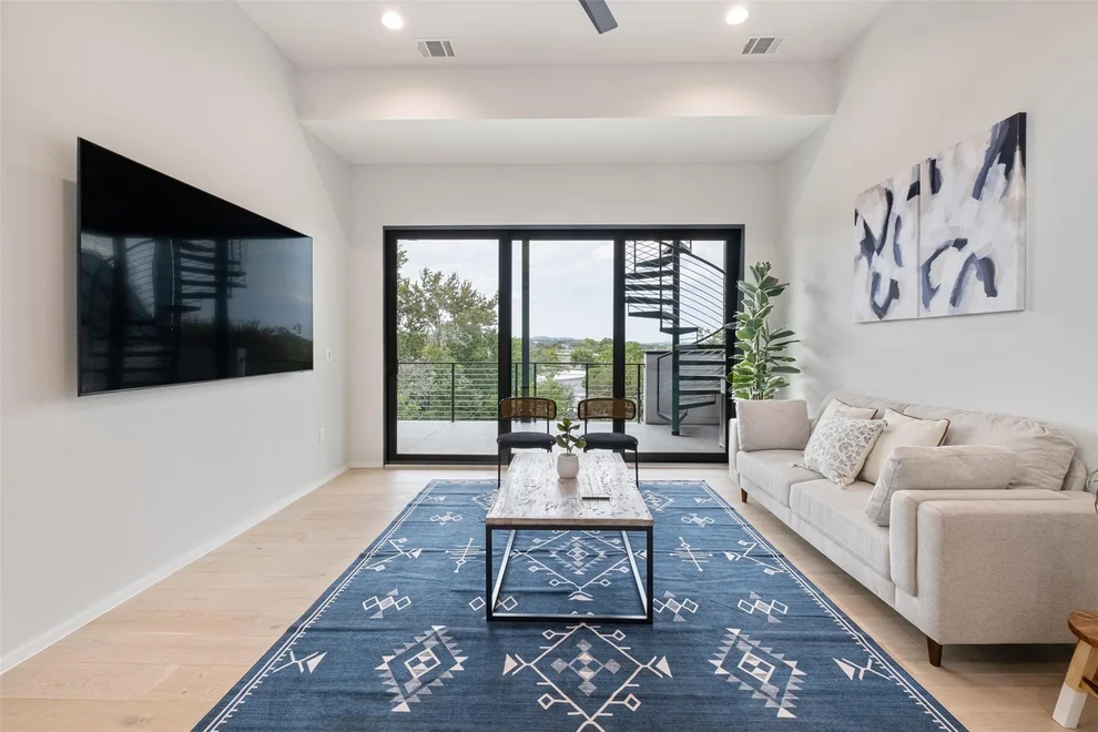 Unit for sale at 2212 Trailside DR, Austin, TX 78704