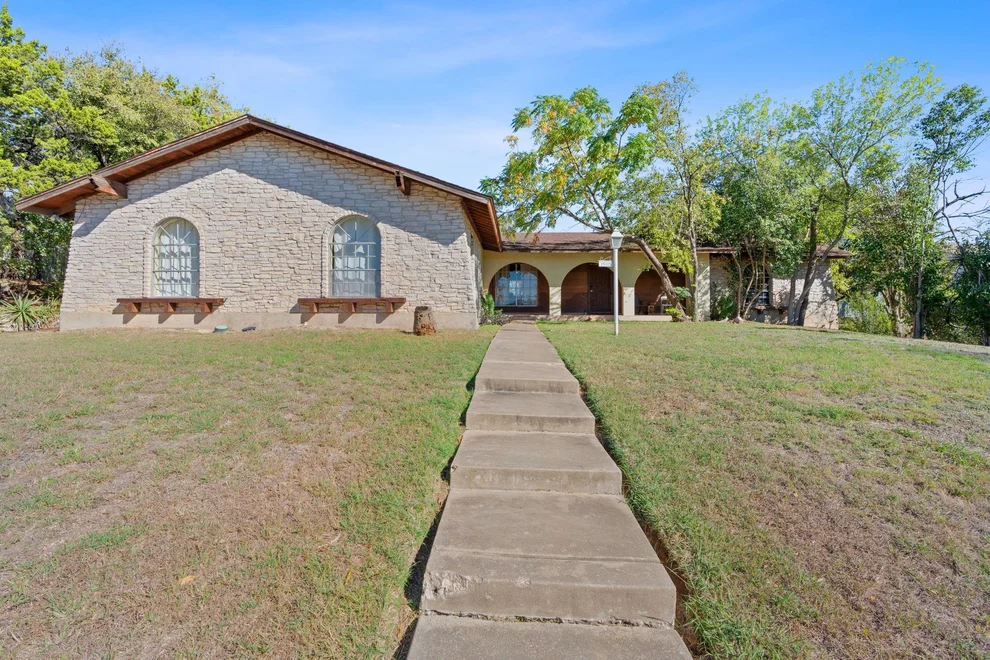 Unit for sale at 1910 Woodland Ave, Austin, TX 78741