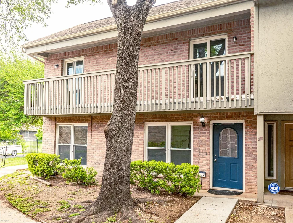 Unit for sale at 9009 North PLZ, Austin, TX 78753