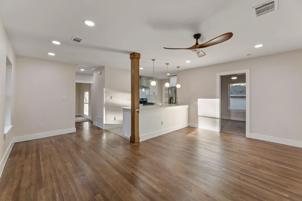 Unit for sale at 216 Armstrong ST, San Marcos, TX 78666