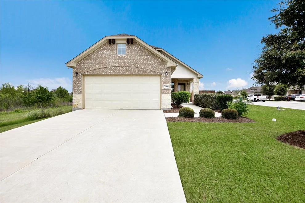 Unit for sale at 5900 Principale DR, Pflugerville, TX 78660