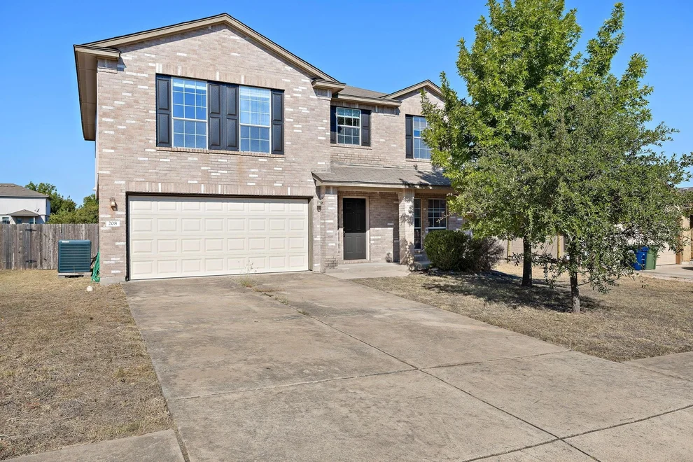 Unit for sale at 208 Creston ST, Hutto, TX 78634