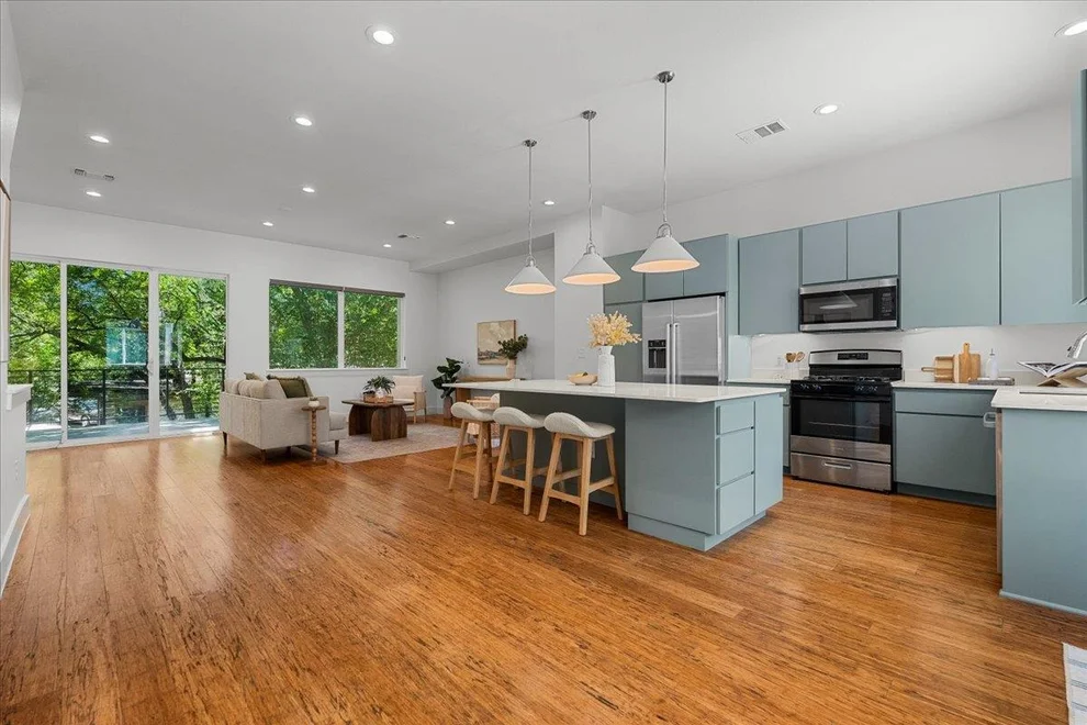 Unit for sale at 1801 E 2nd ST, Austin, TX 78702