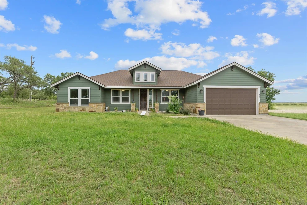Unit for sale at 85 County Road 219, Florence, TX 76527