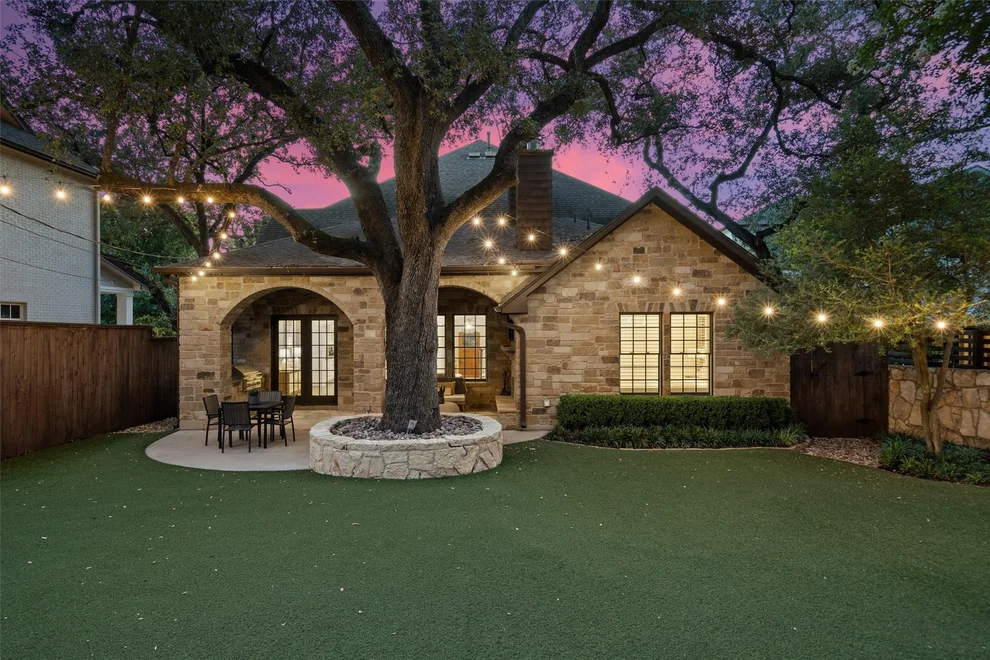 Unit for sale at 1805 Stamford LN, Austin, TX 78703