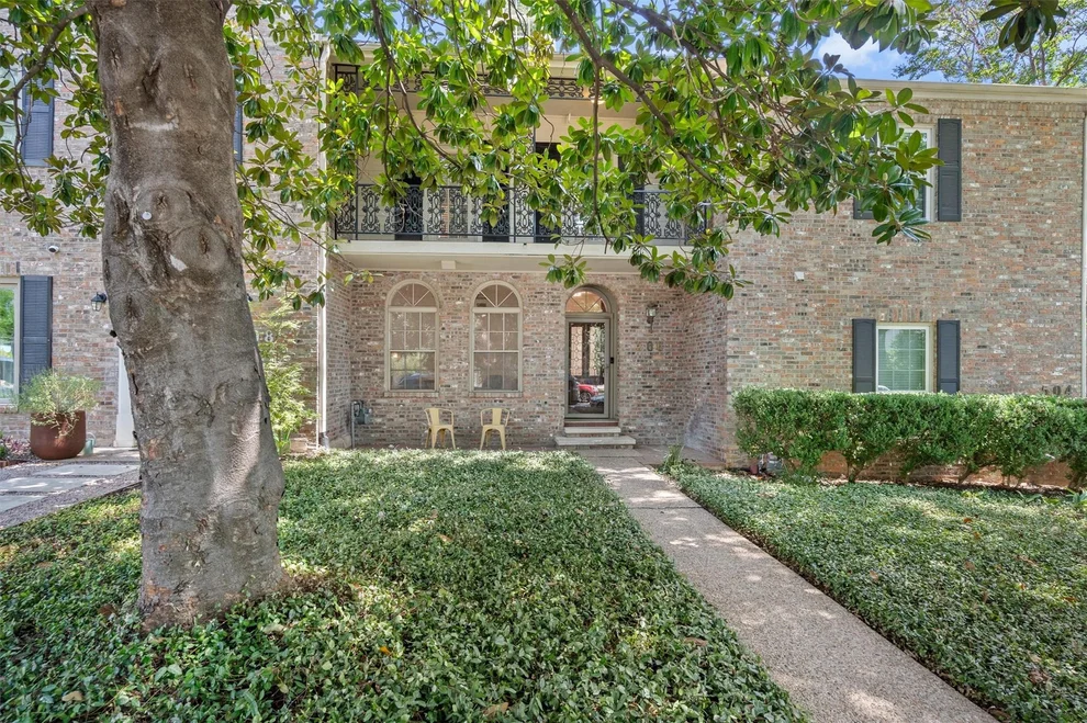 Unit for sale at 506 W 33rd ST, Austin, TX 78705
