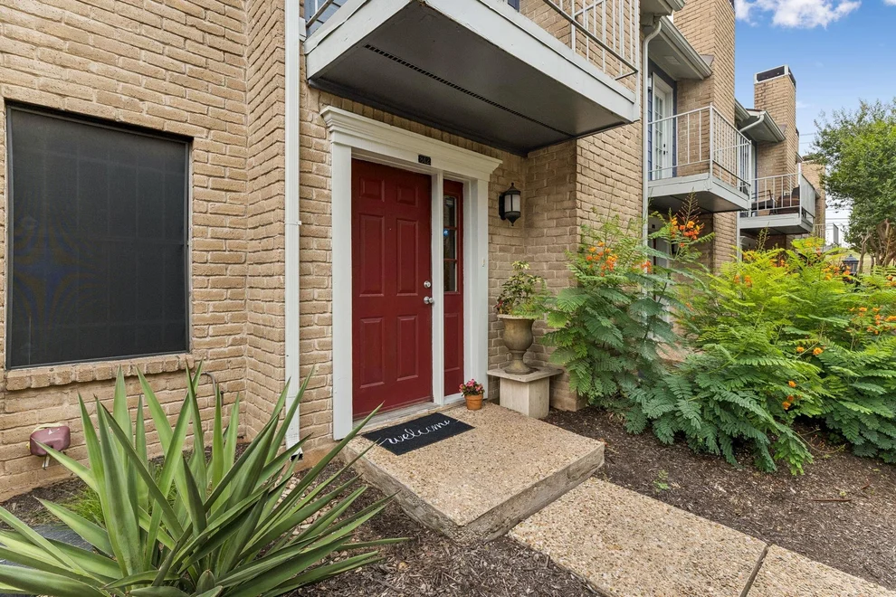 Unit for sale at 842 BANISTER LN, Austin, TX 78704