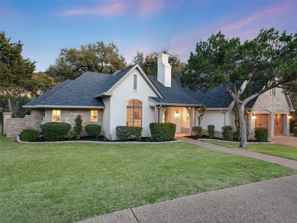 Unit for sale at 5300 N Scout Island CIR, Austin, TX 78731