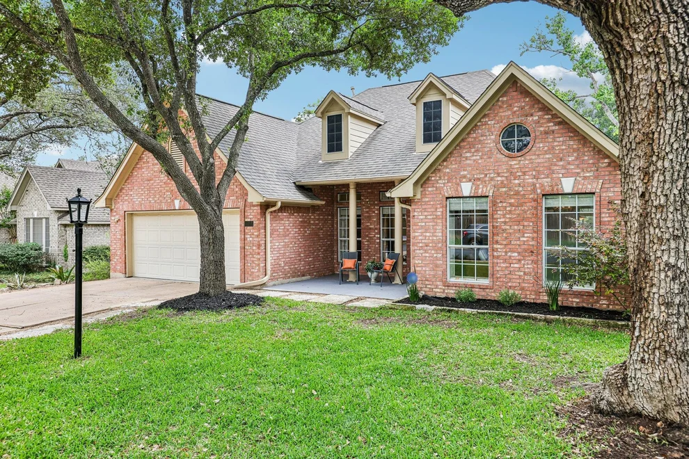 Unit for sale at 3917 Trout DR, Austin, TX 78749