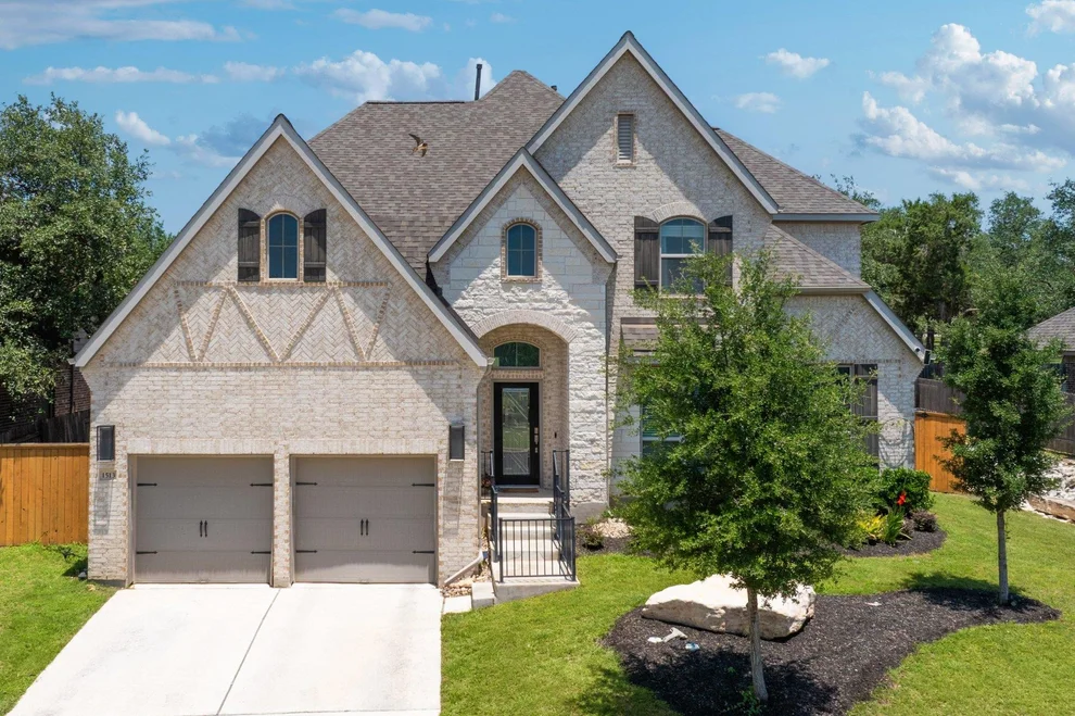 Unit for sale at 1513 Lakeside Ranch RD, Georgetown, TX 78633