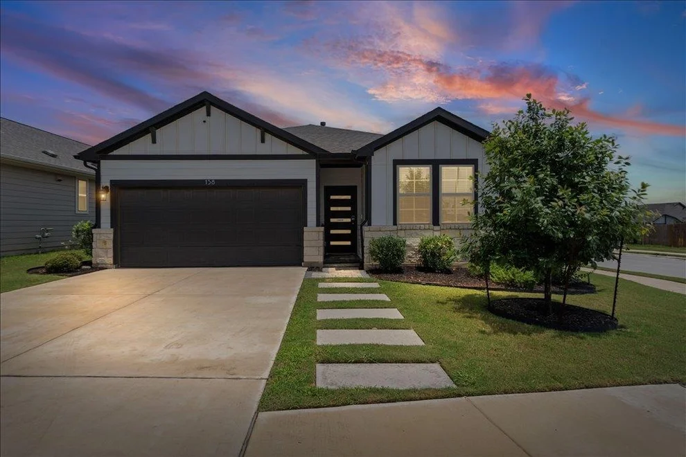 Unit for sale at 158 Gullivers DR, Elgin, TX 78621