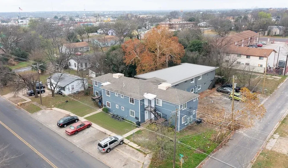 Unit for sale at 1207 N 10th ST, Killeen, TX 76541