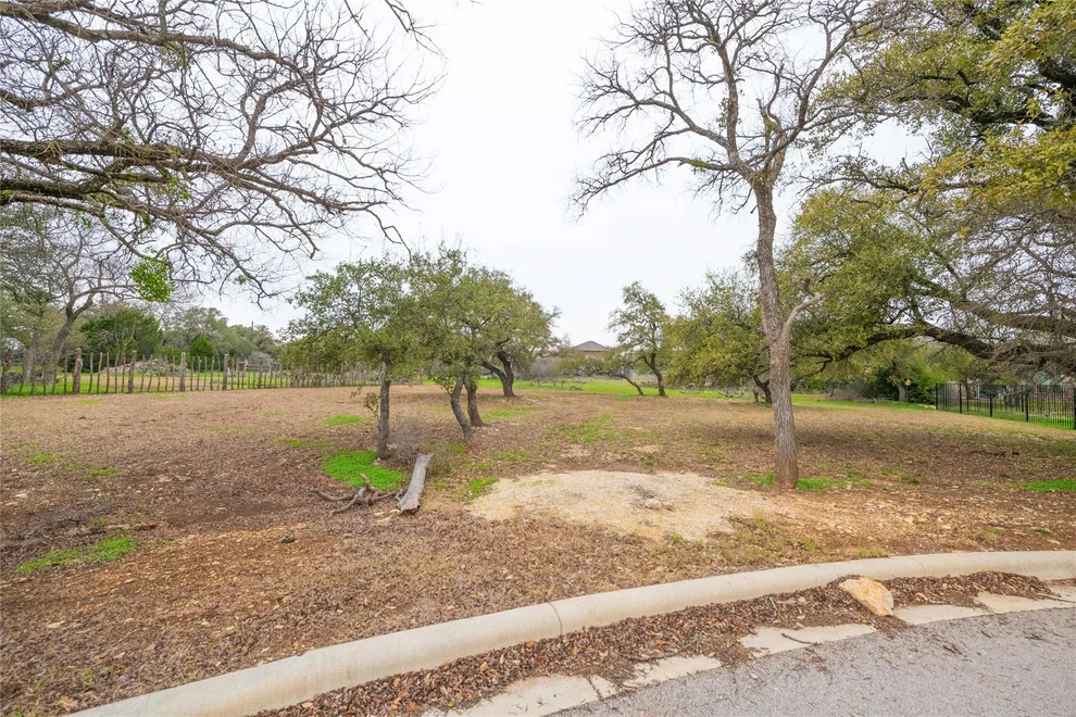 Unit for sale at 110 Stately Oak DR, Georgetown, TX 78628