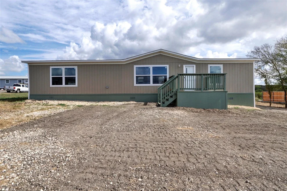 Unit for sale at 231 La Fortuna DR, Del Valle, TX 78617