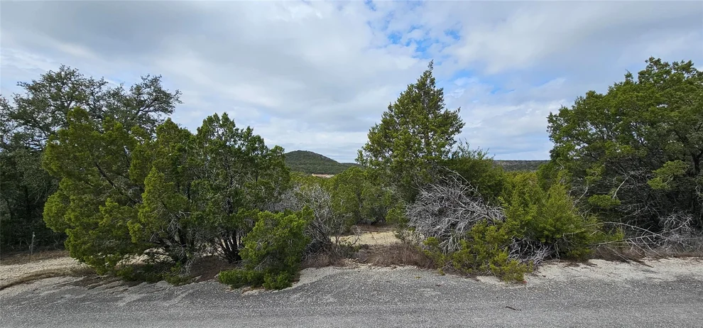 Unit for sale at 8912 Western TRL, Lago Vista, TX 78641
