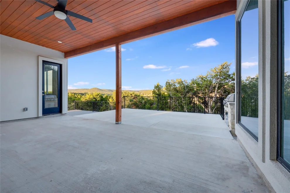Unit for sale at 8009 Flintlock CIR, Lago Vista, TX 78645