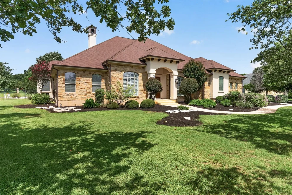 Unit for sale at 201 Canyon Vista LN, Georgetown, TX 78633