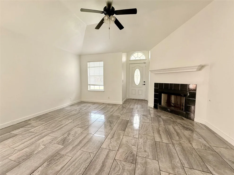 Unit for sale at 16828 Jaron DR, Manor, TX 78653