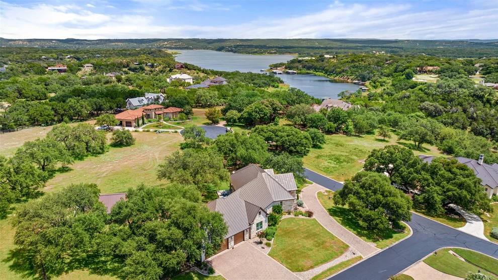 Unit for sale at 27501 Waterfall Hill PKWY, Spicewood, TX 78669