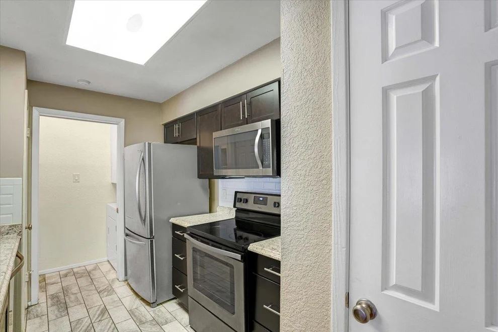 Unit for sale at 807 W 25th ST, Austin, TX 78705