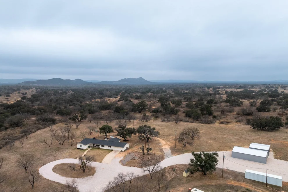 Unit for sale at 2340 E State Highway 71, Llano, TX 78643
