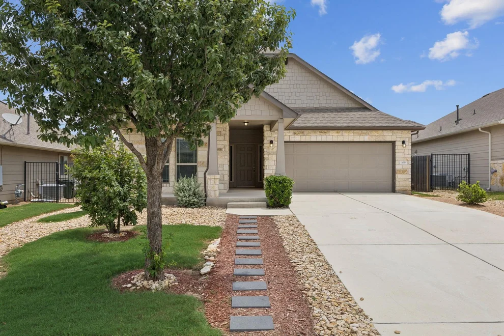 Unit for sale at 109 Serrano ST, Georgetown, TX 78628