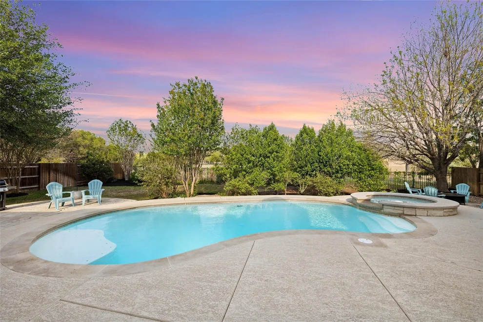 Unit for sale at 120 Palisade DR, Austin, TX 78737