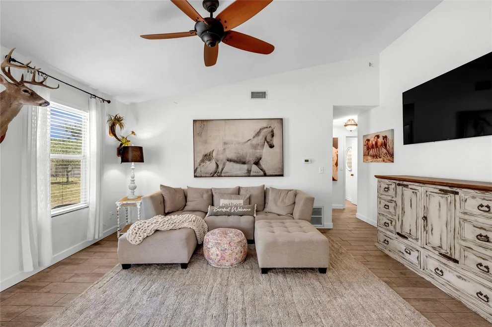 Unit for sale at 679 W South ST, Bertram, TX 78605