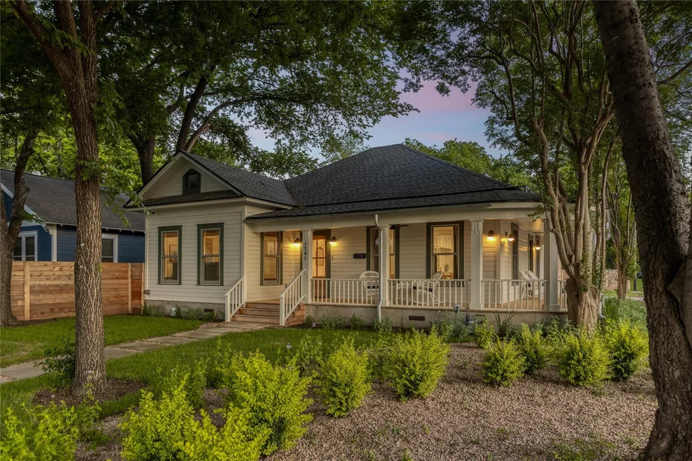 Unit for sale at 1701 Willow ST, Austin, TX 78702