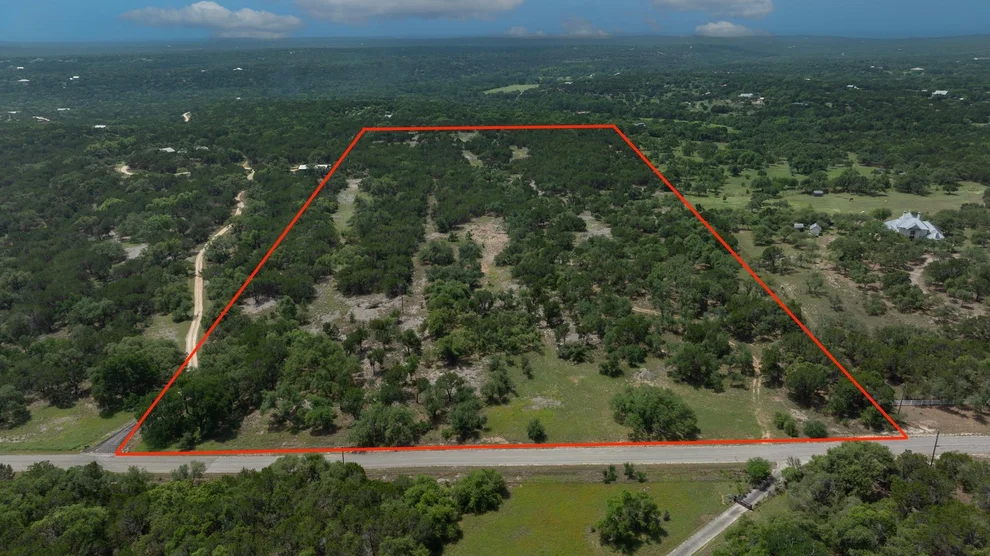 Unit for sale at 1400 Panther Creek RD, Driftwood, TX 78619