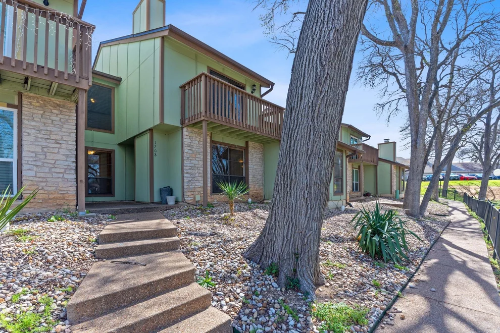 Unit for sale at 1708 Timber Ridge DR, Austin, TX 78741