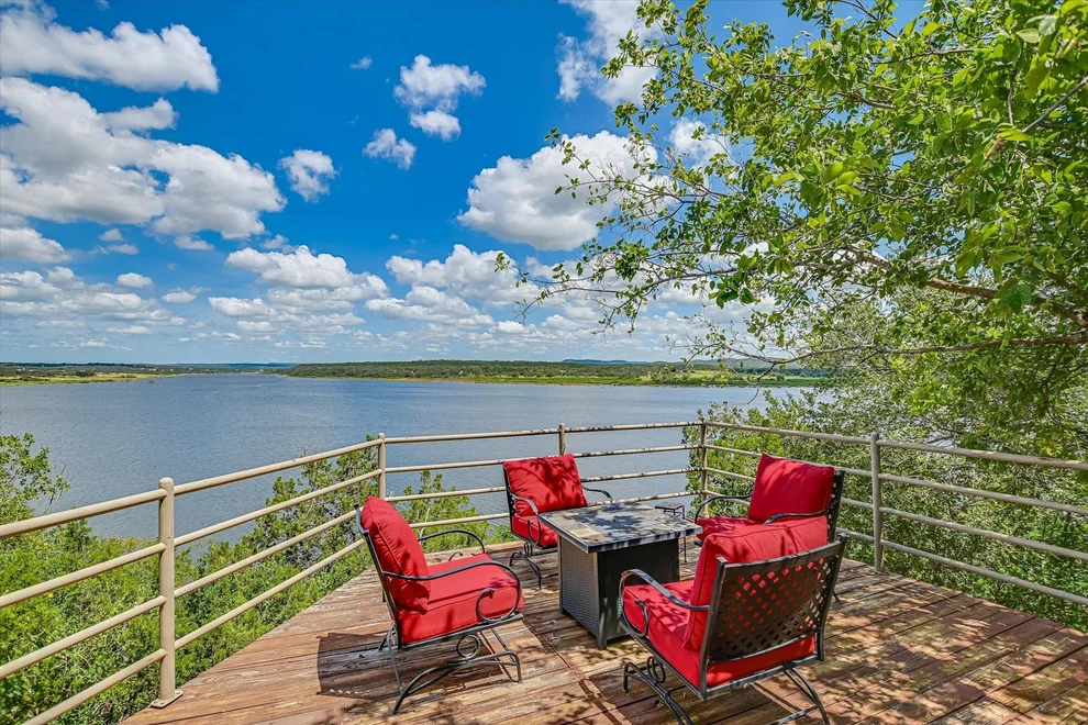 Unit for sale at 102 Center Cove I, Spicewood, TX 78669