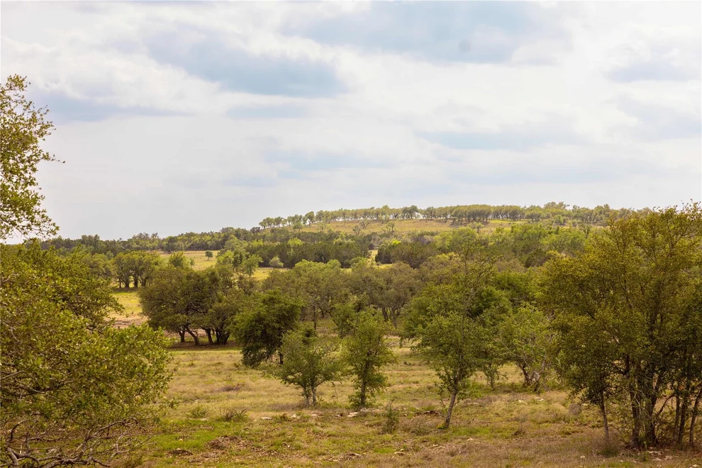 Unit for sale at 2551 Prochnow RD, Dripping Springs, TX 78620