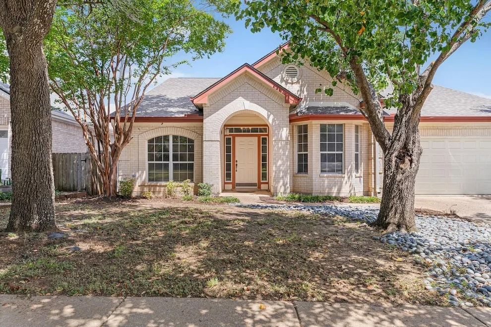 Unit for sale at 8200 Tonkinese DR, Round Rock, TX 78681