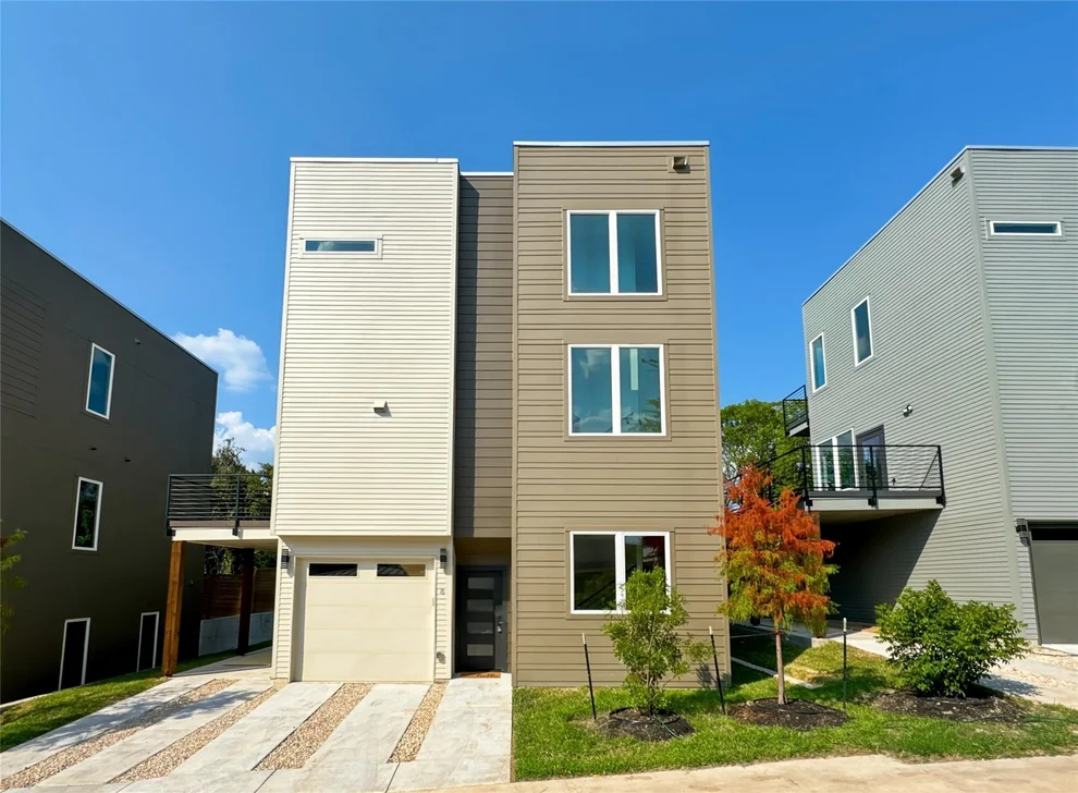 Unit for sale at 2309 Montopolis DR, Austin, TX 78741