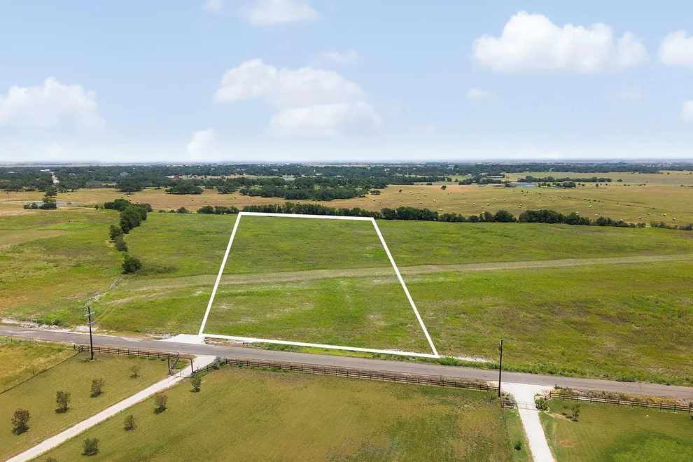 Unit for sale at 1300 County Road 153 - Lot 10, Georgetown, TX 78626