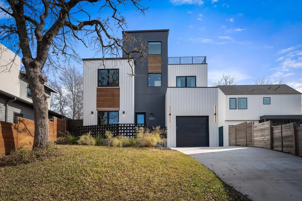 Unit for sale at 1301 Deloney ST, Austin, TX 78721