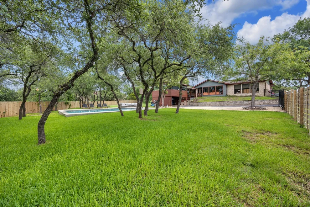 Unit for sale at 22223 Oban DR, Briarcliff, TX 78669